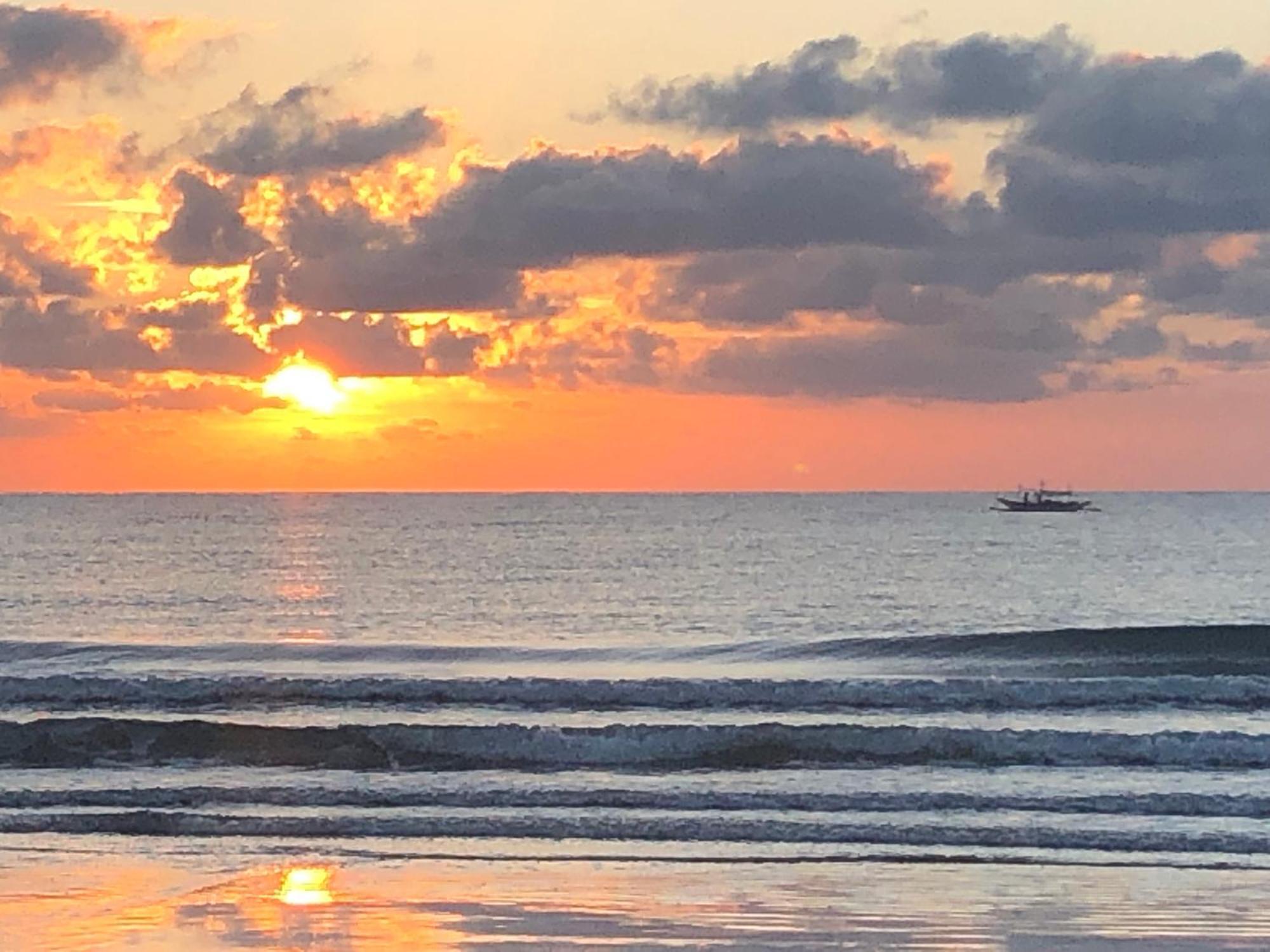 Surya Beach Resort Palawan Aborlan Экстерьер фото