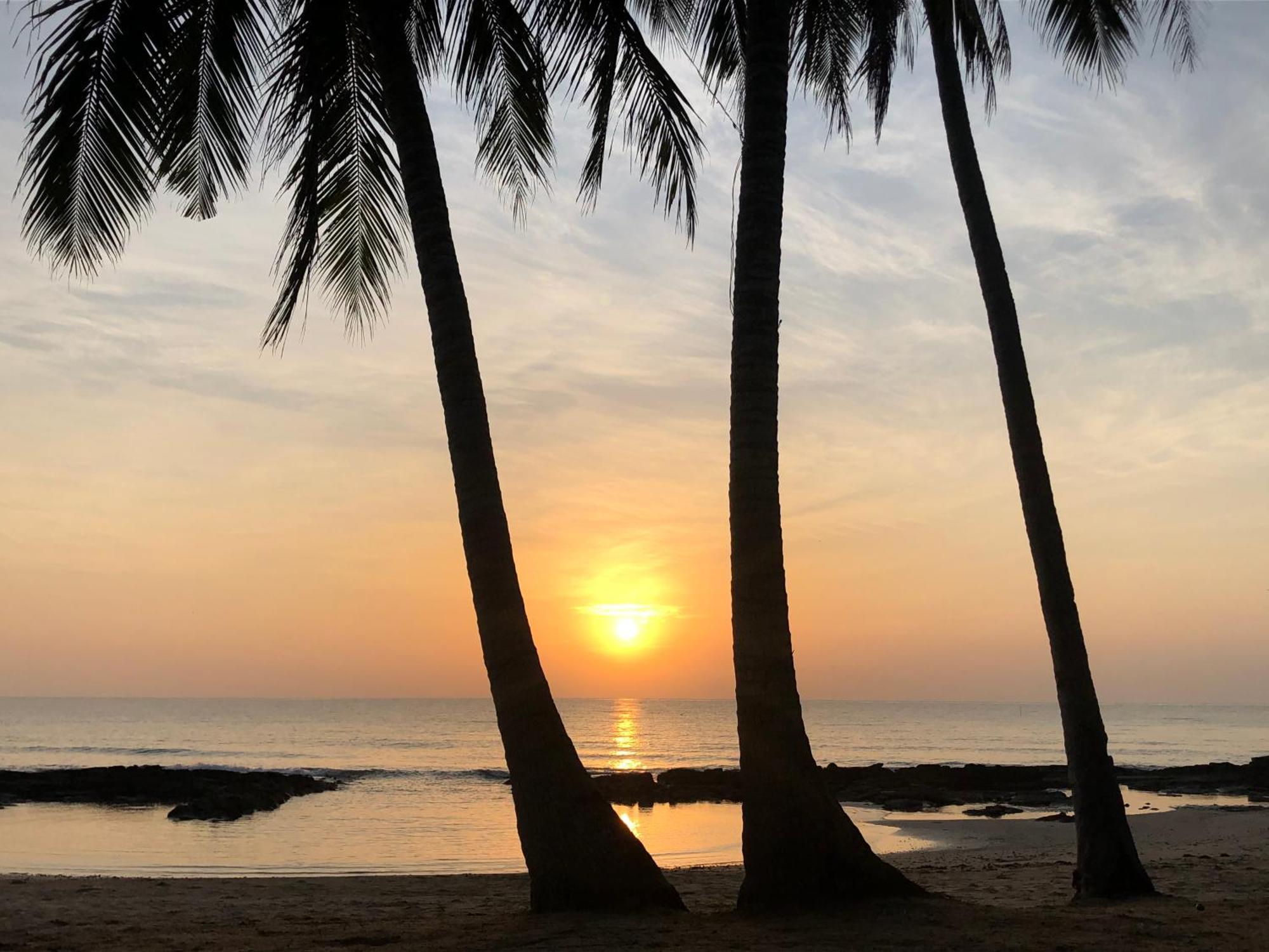 Surya Beach Resort Palawan Aborlan Экстерьер фото